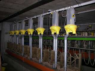 Distributeur daliment salle de traite Distributeur en salle de traite chvre